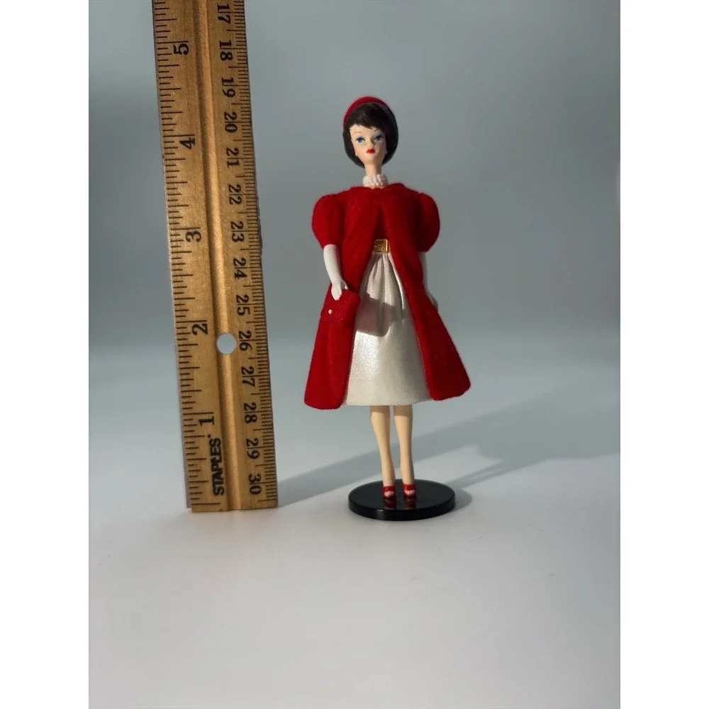 Vintage Barbie Silken Flame 1998 Hallmark Keepsake Ornament‎